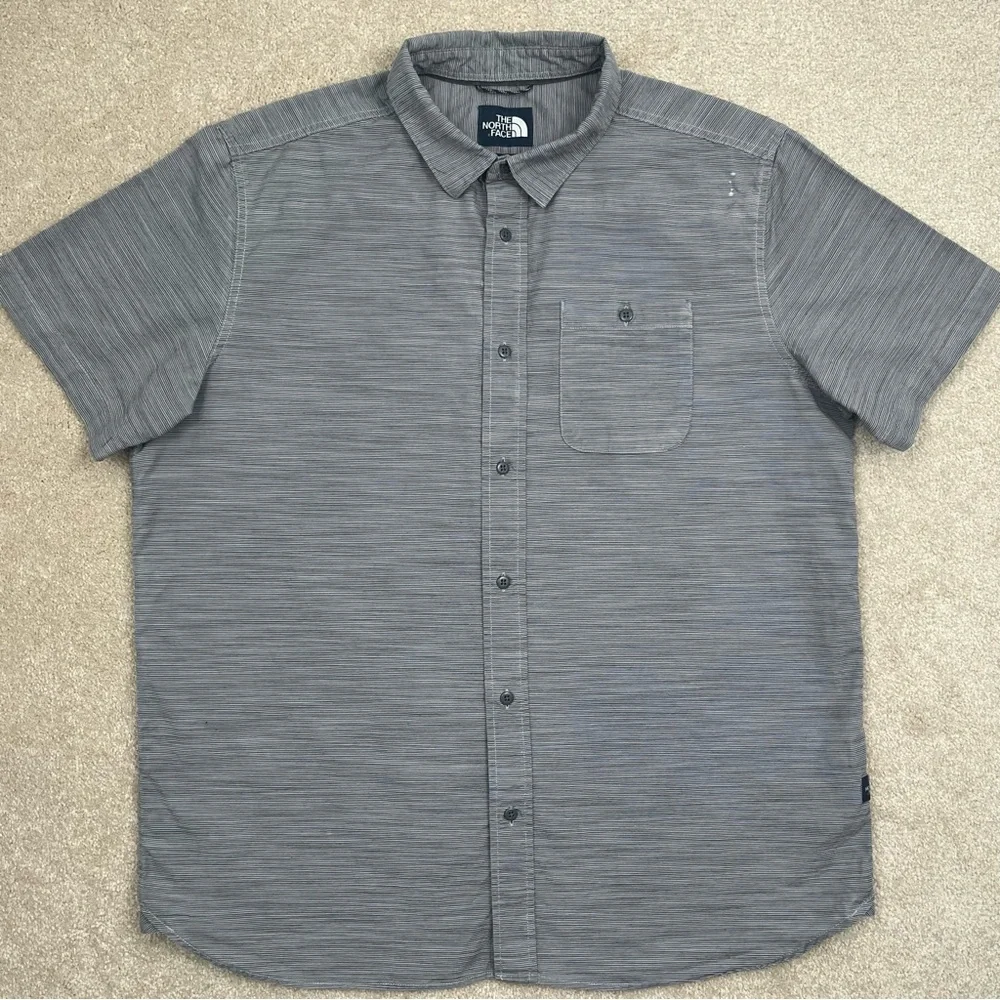North Face Shirt Adult Extra Large Gray Button Up Hiking Casual Outdoor Men